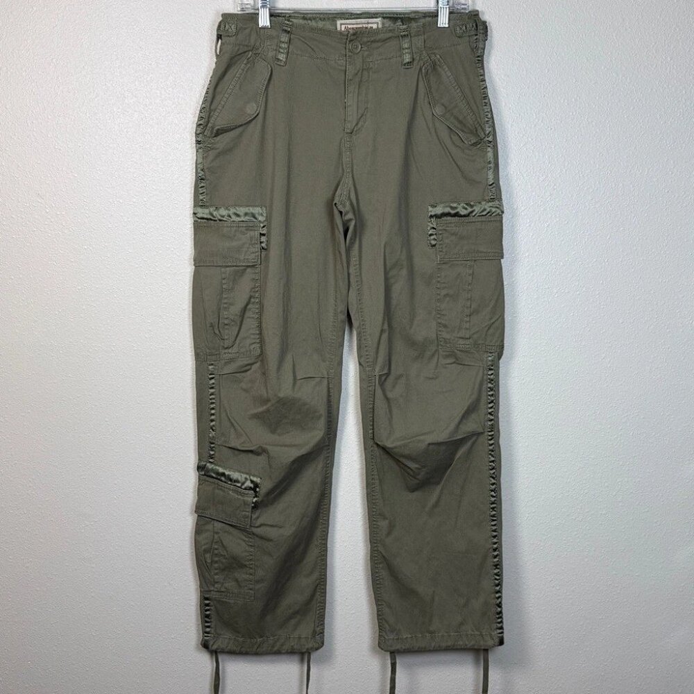 Vintage Y2K Abercrombie & Fitch Slouchy Cargo Pants, Size 10